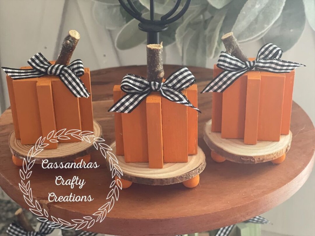 Fall Wood Block Pumpkins W/check Bow on Mini Wood Slice Risers (set of ...