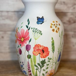 Butterfly Meadow Glass Vase, Decoupage Flower Vase, Shabby Chic Vase, Farmhouse Vase, Glass Vase, Vase Decor, Gifts For Her, Spring Flowers