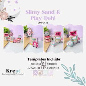 Puede incluir: Un conjunto de plantillas imprimibles para una cocina de juego de plastilina o slime. Las plantillas incluyen una estufa, un refrigerador y un gnomo. Las plantillas están disponibles en formatos SVG, Silhouette Studio, PDF y Cricut. El texto "Slimy Sand & Play-Doh!" está en la parte superior de la imagen. El texto "Templates Include: -SVG -SILHOUETTE STUDIO -PDF -MEASURES FOR CRICUT" está en la parte media de la imagen. El texto "Kreat Papeleria Creativa" está en la parte inferior de la imagen. El texto "@KREATBYLEISHKA" está en la parte inferior de la imagen.