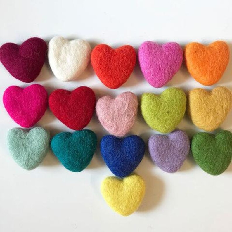 HEART FELT HEARTS pompom