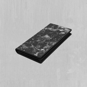 Portefeuille Dark Matter Space pour femmes avec fermeture à pression en deux volets