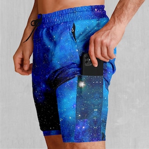 Stardust Outer Space Galaxy Men&#39;s 2 in 1 Compression and Athletic Gym Shorts