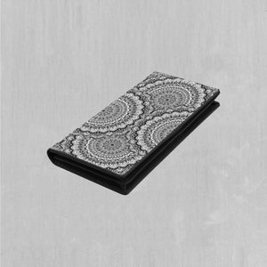 Cartera con cierre a presión y doble pliegue para mujer con mandala floral