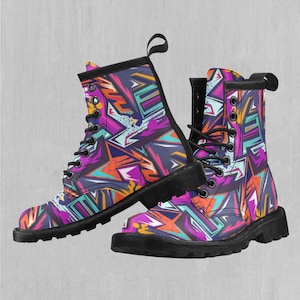 Tectonic Abstract Pattern Women&#39;s Lace-Up Faux Leather Boots