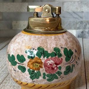 Vintage made in Italy table lighter by Aldo Tura