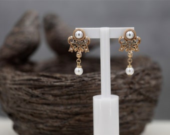 Boucles d/'Oreilles Clous Art Deco Carré Argenté Simple Elegant Vintage