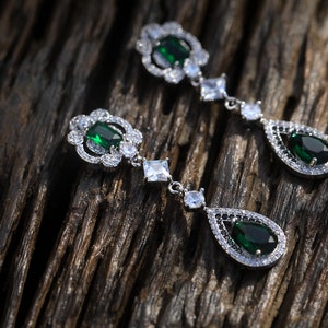 Boucles d/'oreilles Art D\u00e9co Clous Gros Puces Eventail Ovale Cristal CZ Blanc Vert Emeraude Vintage Style Mariage Plaqu\u00e9 Or Blanc