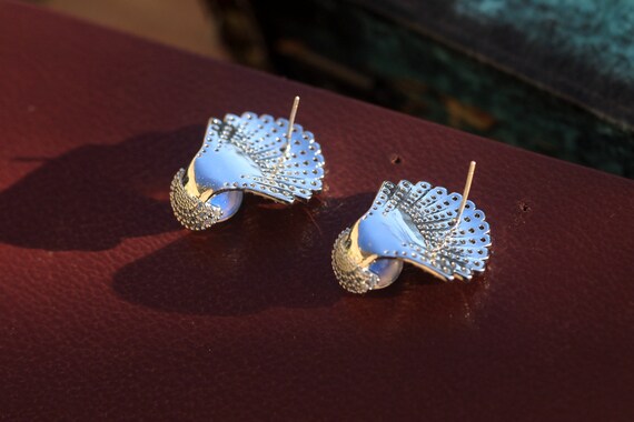 Art store deco studs