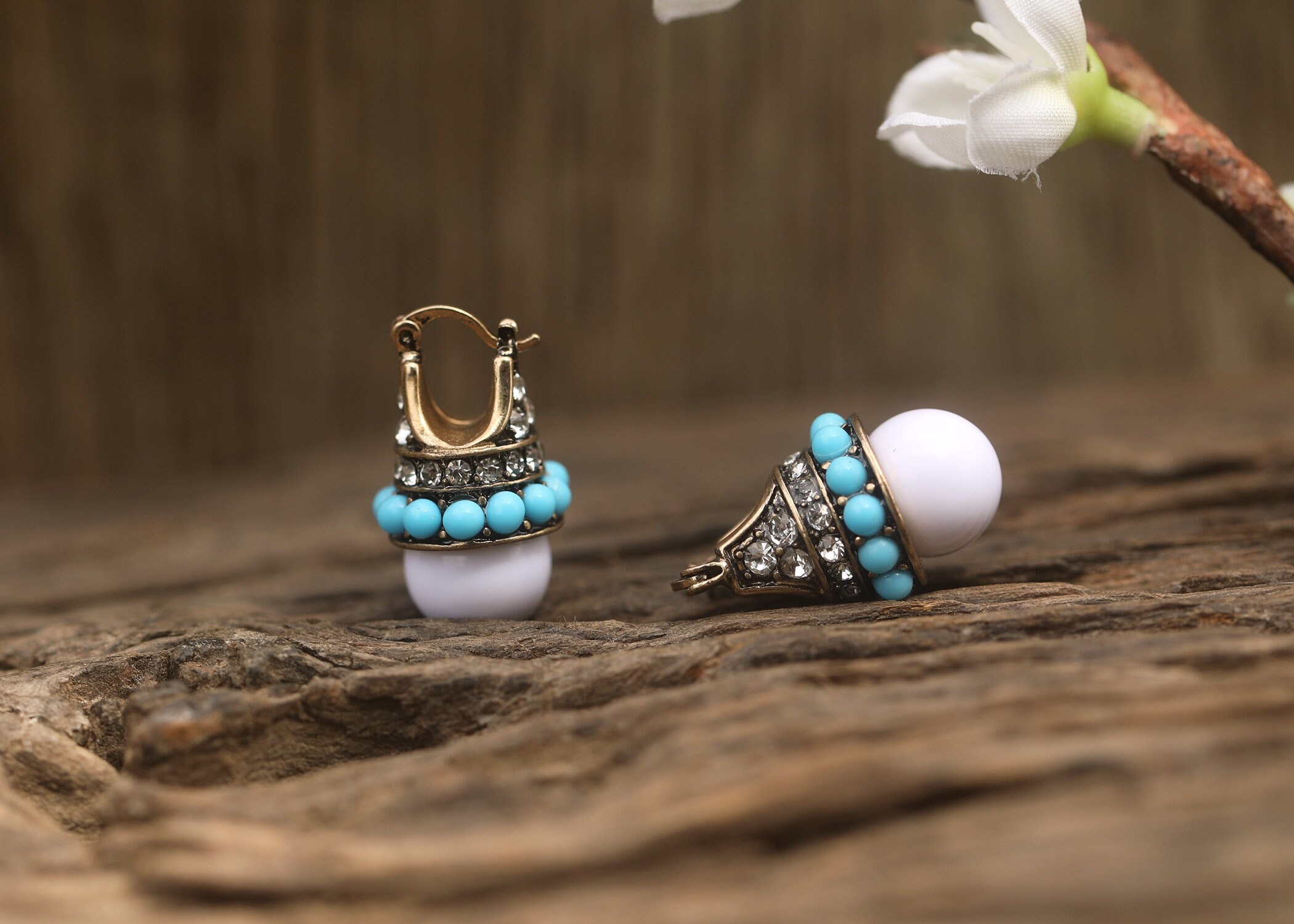 Boucles d'oreilles Dormeuses perles - Montres & Bijoux