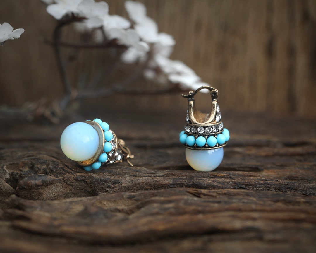 Boucles D'oreilles Dormeuses Doré Antique Art Déco - CZ Bleu, Laiton | Neuf Sans Emballage