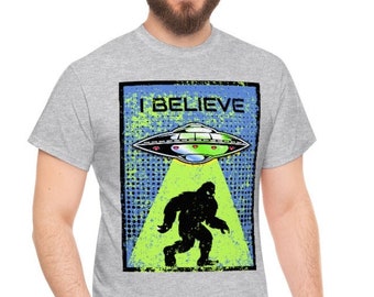 T-shirt Vintage Bigfoot Enlevé Par Un OVNI - Design Drôle Sasquatch, UFO - Coton Léger Homme/Femme