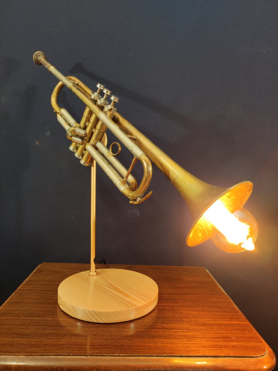 Upcycled Trumpet Desktopl Lamp Retro Musical Home Decor Etsy
