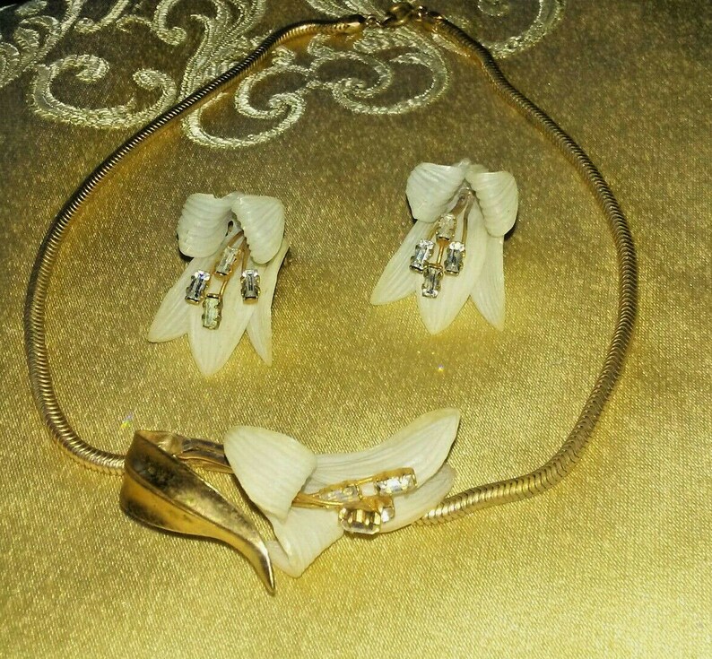 RARE Vintage Crystal Flower Necklace /& Earrings Set Made in Austria Demi Parure Lot of 2