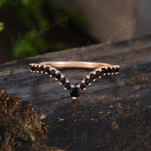 Curved wedding band women Rose Gold Black Lab Diamond wedding band vintage Unique Stacking Moissanite Promise Matching Anniversary gift