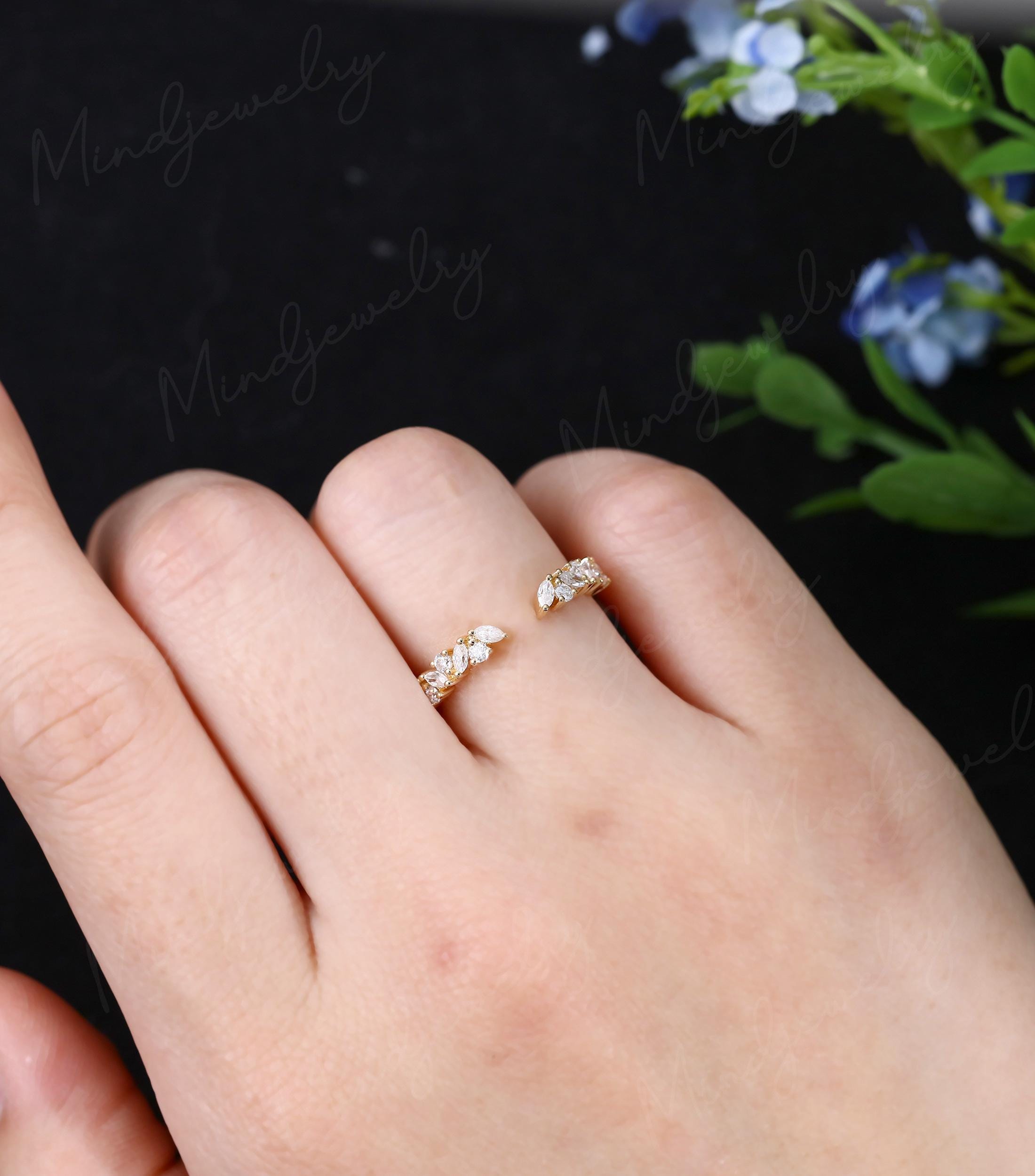 Moissanite Wedding Band Vintage Yellow Gold Baguette Wedding Band Women ...