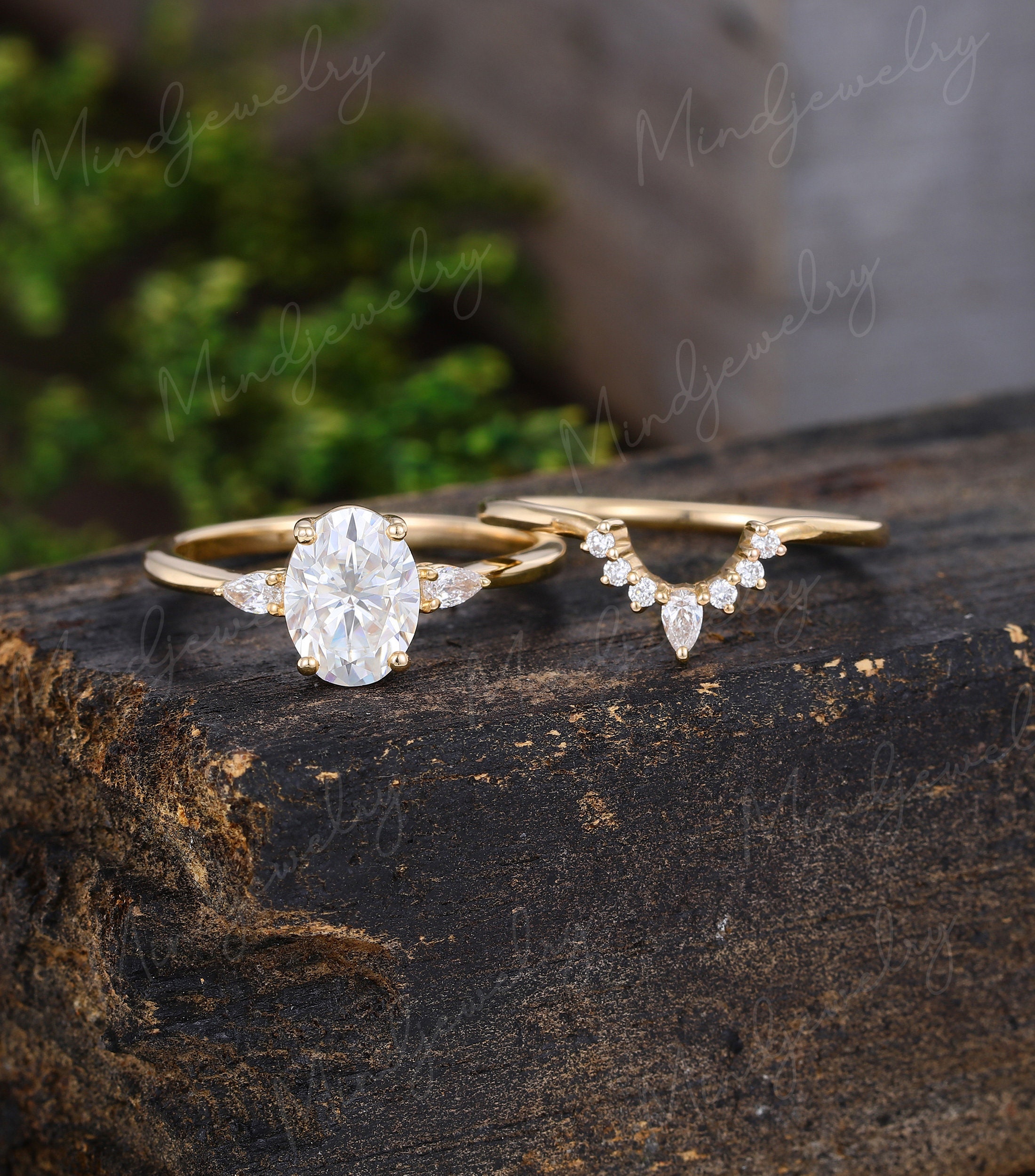 Oval Cut Moissanite Engagement Ring Set Unique 14k/18k Yellow Gold ...