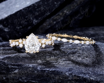 Pear Cut Lab Grown Diamond Engagement Ring Set Vintage 10K/14k Yellow Gold Bridal Ring Full Eternity Stacking Wedding Band 1CT IGI Certified