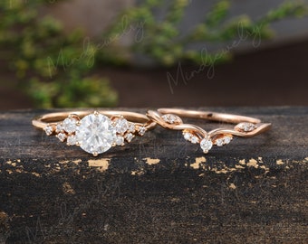 Runder Schnitt Moissanite Verlobungsring Set Einzigartige Cluster Verlobungsring Vintage Rose Gold Braut Set antike Frauen Versprechen Jahrestag Geschenk