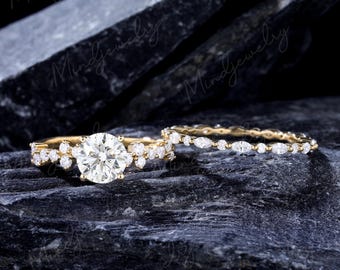 Round Lab Grown Diamond Engagement Ring Set Vintage 10K Yellow Gold Bridal Ring Unique Full Eternity Stacking Wedding Band 1CT IGI Certified