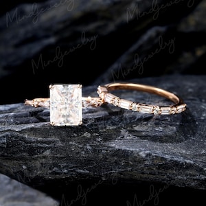 Funkelnder Moissanit Verlobungsring Ringset Einzigartiger Roségold Verlobungsring Vintage Baguetteschliff Moissanit Brautring Geschenk Jahrestag