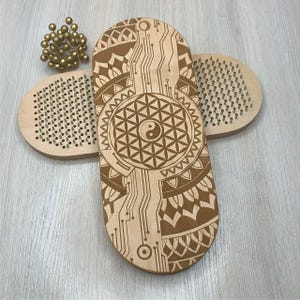 Sadhu board, Custom yoga gift, Meditation gift, Wooden Sadhu Board with nails for foot massage, Yoga gift, Board with nails, Meditation tool