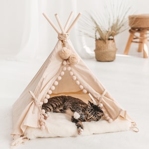 Boho Cat Bed - Comfy Cat & Dog Teepee - Pet Teepee Tent with Faux Fur Playmat