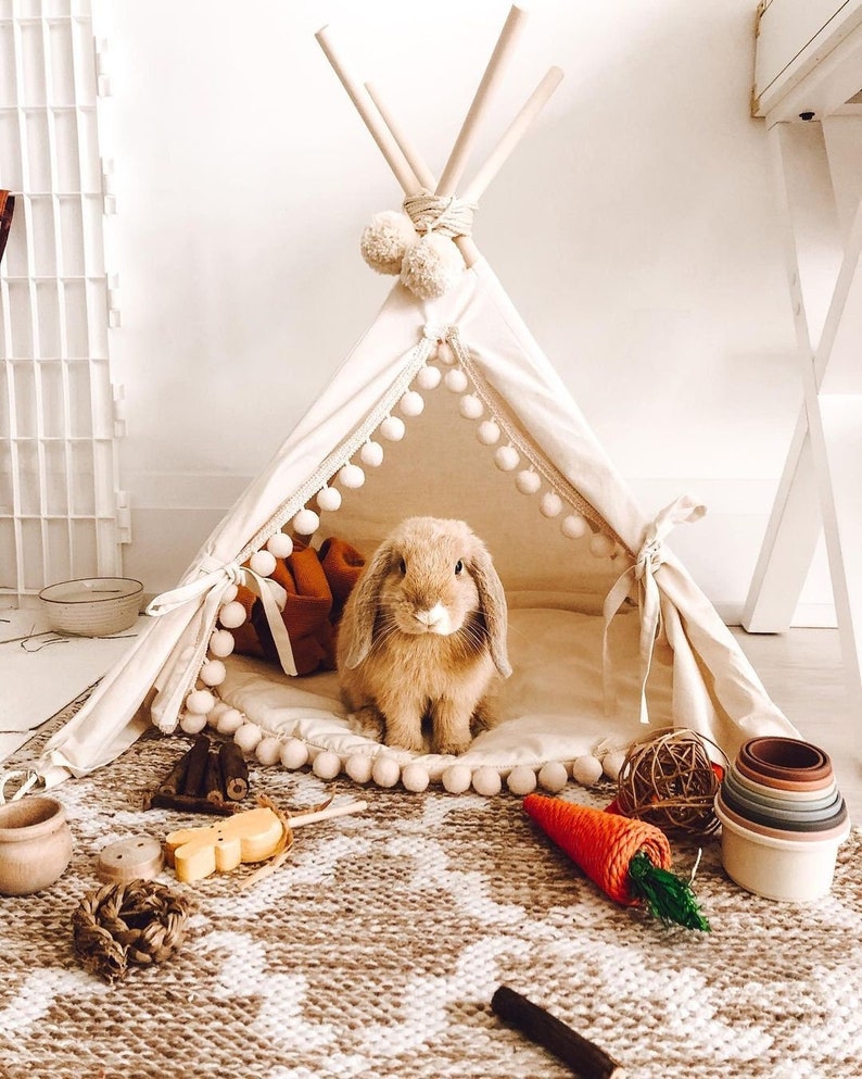 Rabbit House Teepee Canvas Small Pet Bed Bunny Tipi Guinea Pig Tee Pee TeePee + Pom pom mat