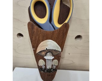 Vintage MCM Wooden Mushroom Scissor Holder Sewing Room Decor Wall Pocket