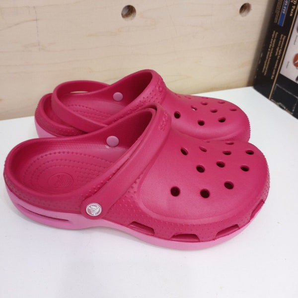 Kid's Pink Crocs Slip On Shoes Sandals Clogs. Junior Size 2 4