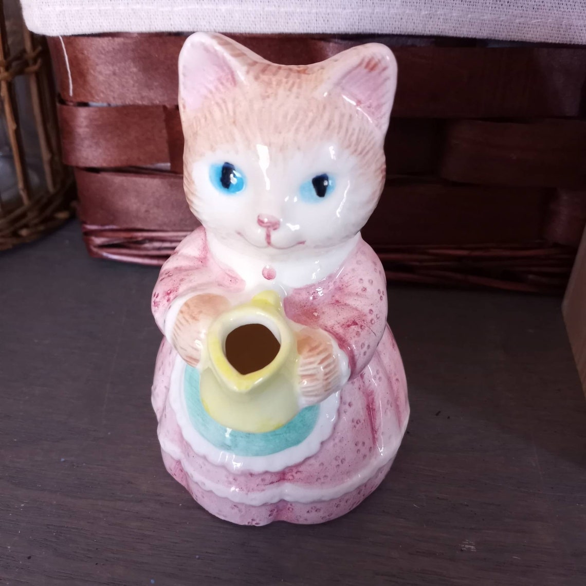 Adorable vintage AVON Kitty Cat Creamer. Collectible farmhouse Etsy