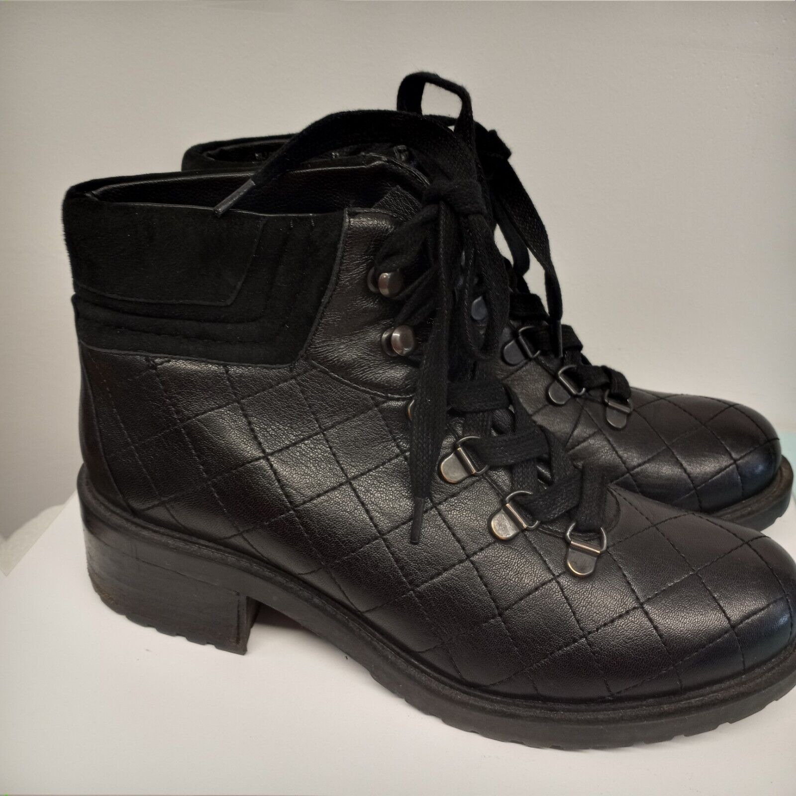 NWOB Steve Madden Black Rhinestones Combat Boots Size 9.5 Only