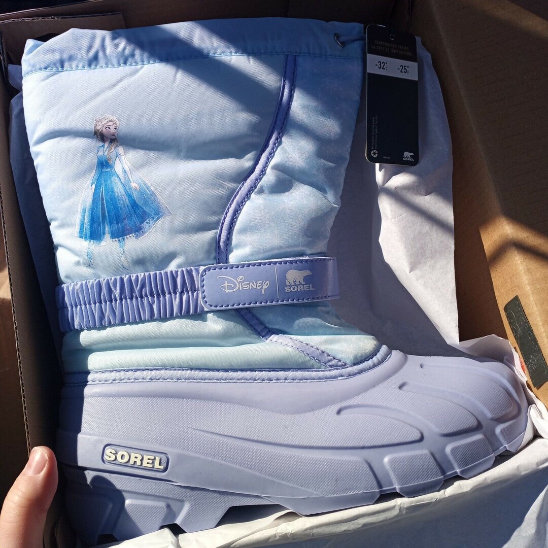 Disney top snow boots