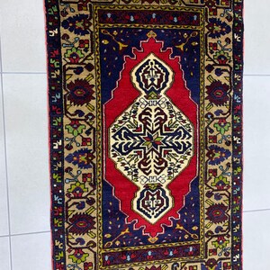 Handmade Pure wool Anatolian Rug,Turkish Rug,Hand Knotted Rug,Natural Colored Rug,Area Rug,Fine Rug,Vintage Rug 4,4 x 2,5 Feet