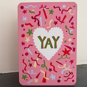 Carte de célébration YAY - Carte de confettis roses faite main avec enveloppe - Carte Pensée fantaisiste de vous - Vierge à l'intérieur pour le message