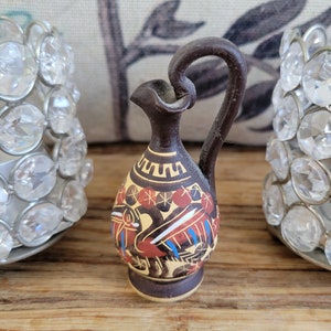 Greek Pottery Hand Painted Vase Replica From 625 B.C - Etsy