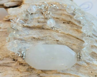 White Agate & Crystal Quartz Bracelet - Adjustable