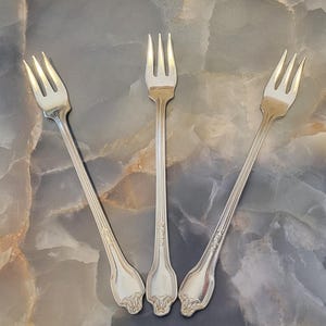 The International Silver Co Silverware Set - Etsy