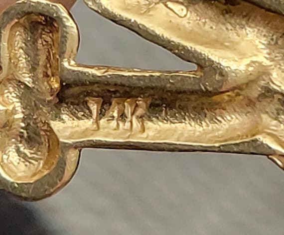 14K Solid Yellow Gold Initial "M" Nugget Charm Pe… - image 4