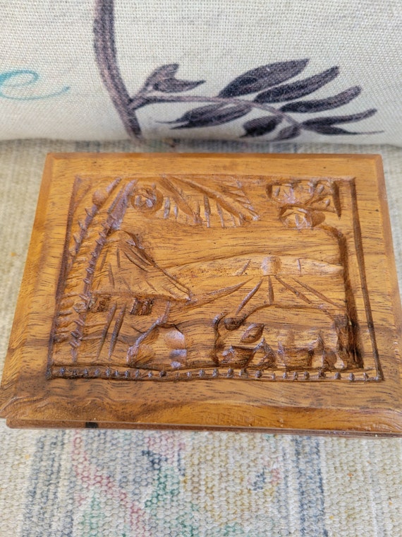 Vintage Solid Wood Carved Trinket Box - image 7
