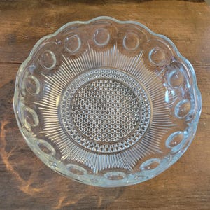 Bartlett Collins St. Genevieve Manhattan Thumbprint Pressed Glass Serving Bowl - 1960’s