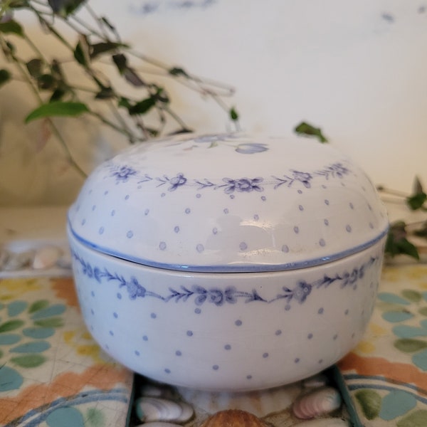 Vintage Nikko Tableware Blue Peony Trinket Dish with Lid