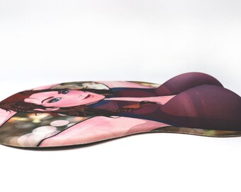 CLEARANCE Meg Thomas Mousepad boobalicious Meg Dead by Daylight