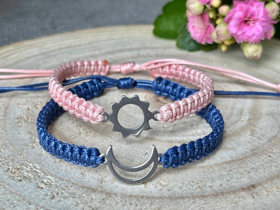 Easy Friendship Bracelets – The Twins and Me