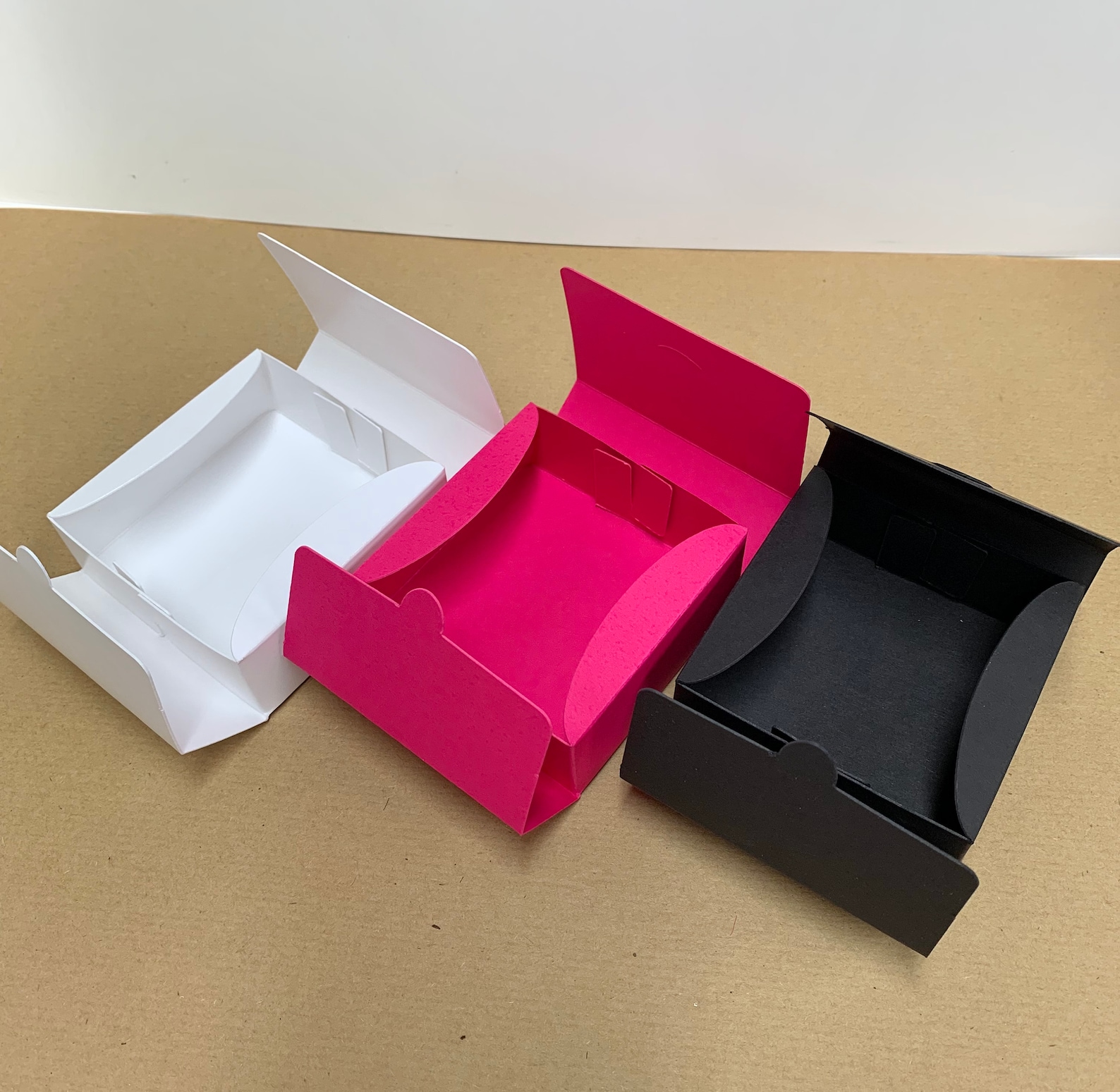 10 X SMALL SQUARE Coloured Gift Boxes Size 8 X 8 X 3cm - Etsy UK