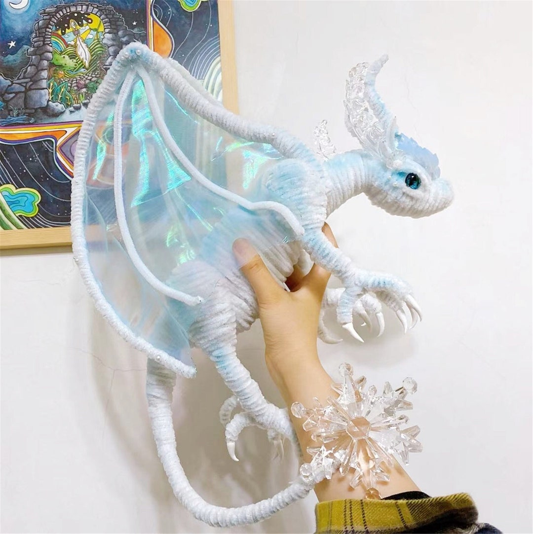 幻獣　神水精龍アートドール　ハンドメイドぬいぐるみホタルガラスオーロラドラゴン 幻獣 神水精龍アートドール ハンドメイドぬいぐるみホタルガラス
