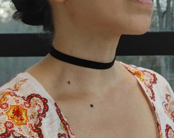 Gargantilla de terciopelo negro personalizada / Collar minimalista para perro