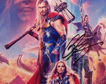 Autographed Poster - Thor - Love and Thunder - Hemsworth, Portman + COA