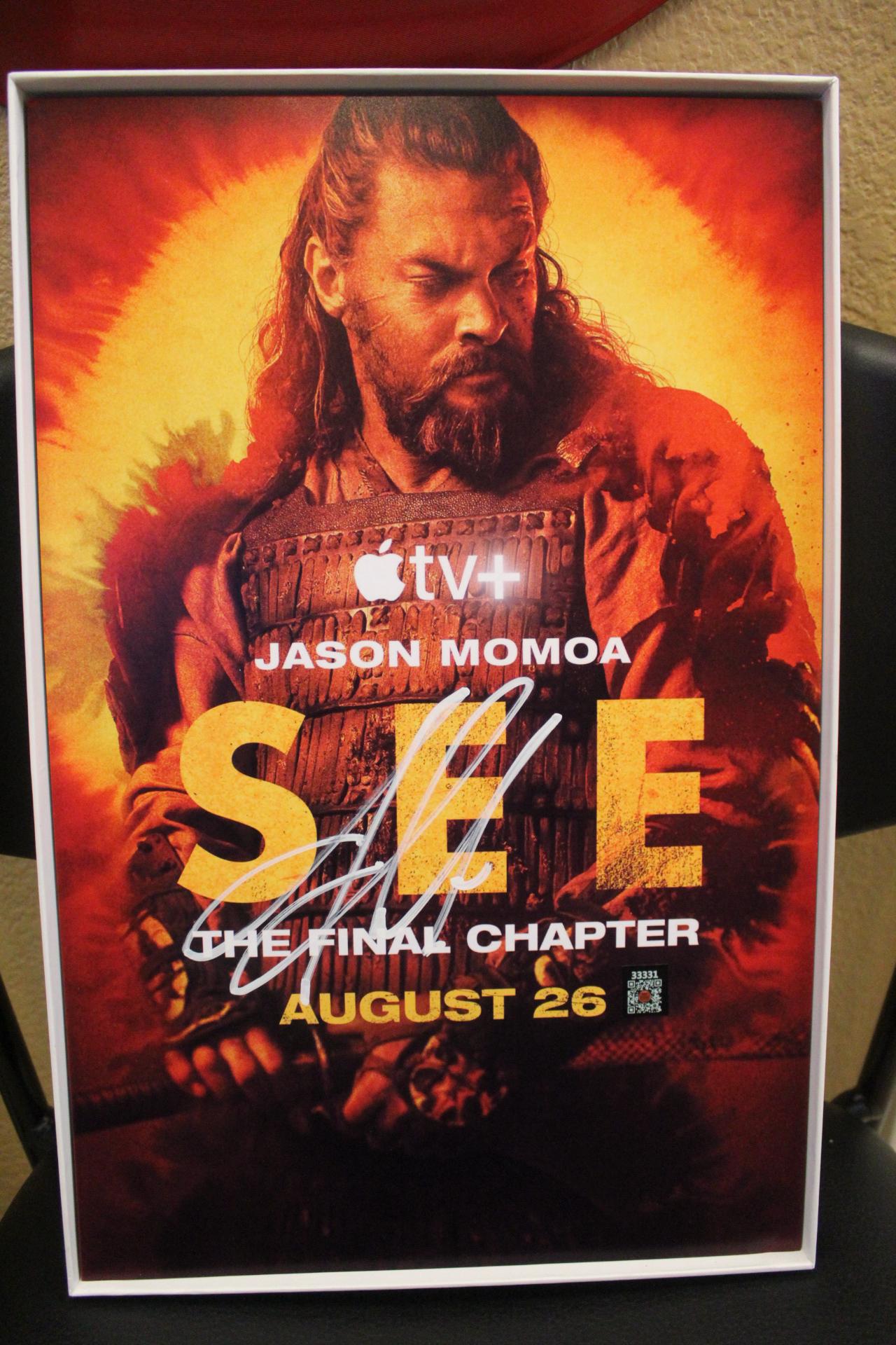 サイン入りポスター - SEE - 11x17 - ジェイソン・モモア + COA 