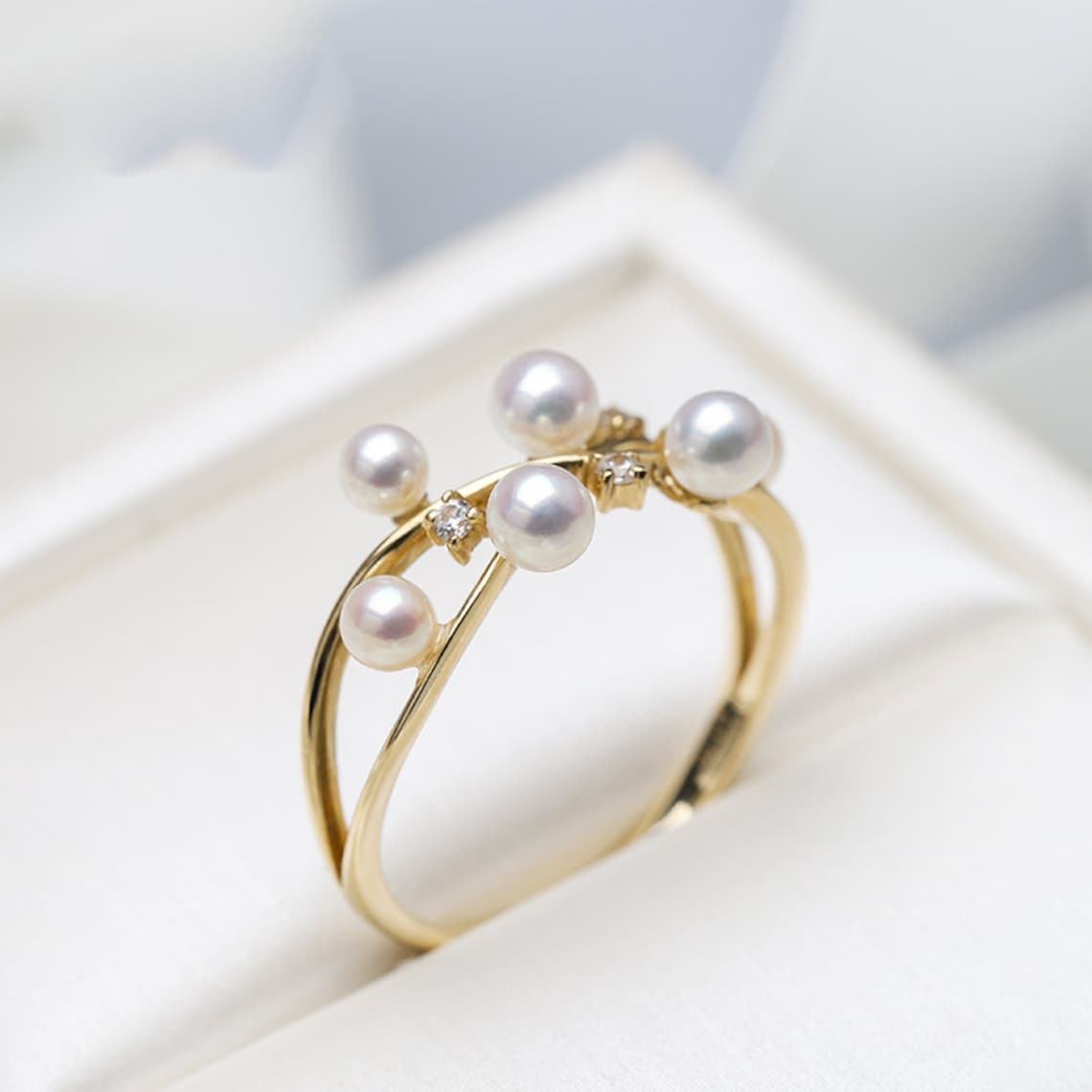 Six Akoya Pearl From Seawater & Natural White Diamond Ring Etsy