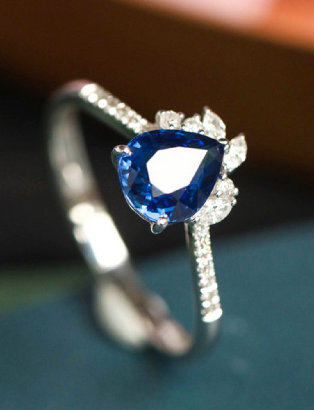 1.2ct Natural Blue Sapphire Teardrop Cut & White Diamond 18K - Etsy